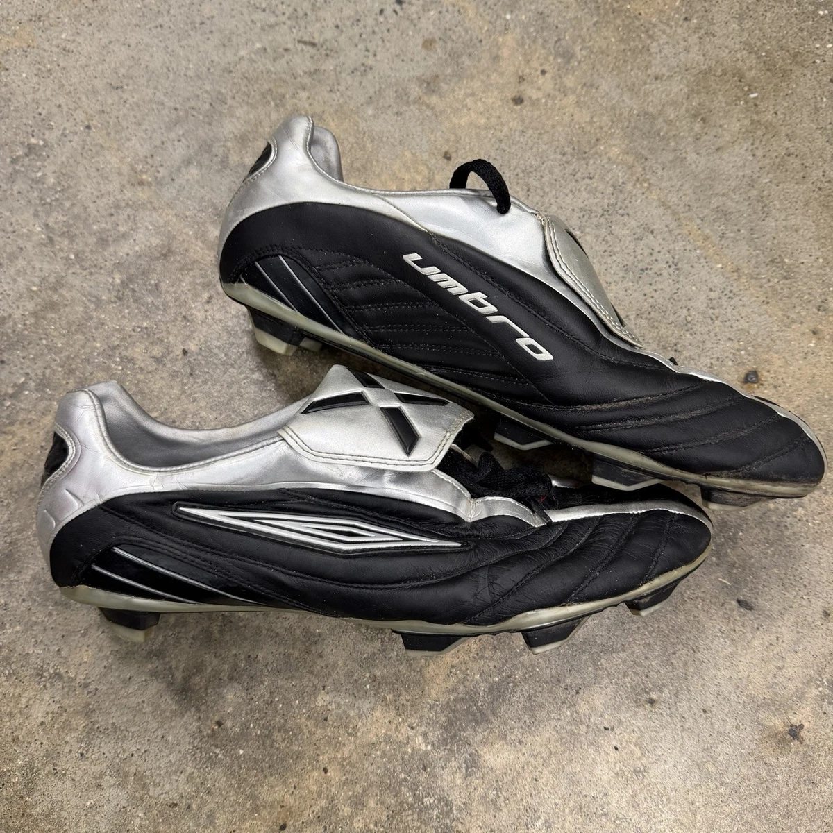 Umbro 12 US Soccer Shoes & Cleats for Men for sale | eBay display picture 2