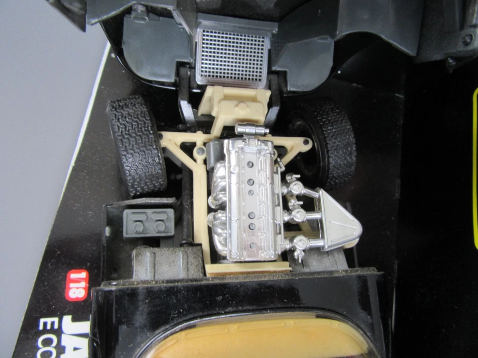 D573 Burago Réf 3018 Italie Jaguar Type E Coupé 1961 Noir 1:18 Boite BBurago - Photo 4/4