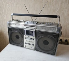 BOOMBOX Sharp GF-9494H  Japan Vintage Cassette Player Fully Working