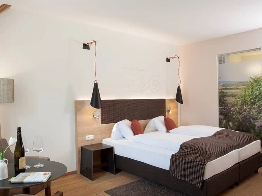 6 Tage Urlaub im Landgut & Spa Hotel Althof Retz im Retzer Land mit Frühstück - Bild 4 von 4