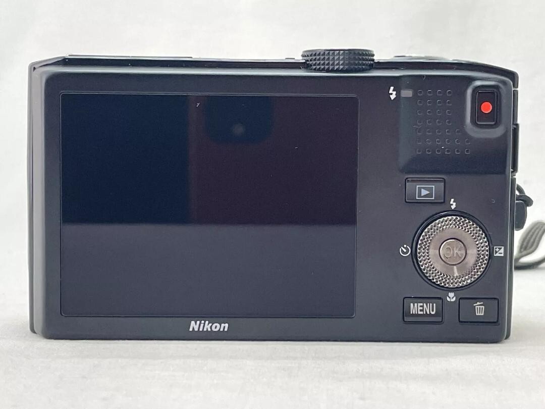 Nikon COOLPIX S8100 Gold 12.1MP Digital Camera 9.5x Zoom From