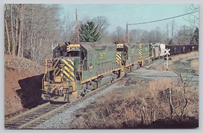 Postcard Reading #3671 & 3672 GP40s Elverson Pennsylvania c1976