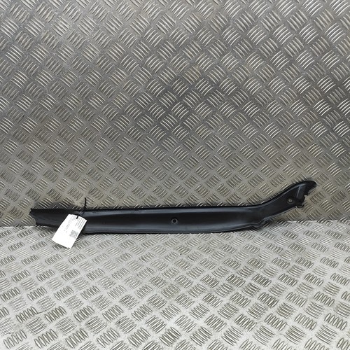 VOLKSWAGEN TOUAREG CR MK3 Kotflügel vorne rechts, Kunststoff 760821112A 3.0 Benz