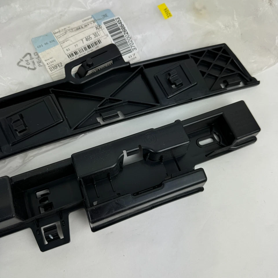 Juego de soportes de panel basculante izquierdo BMW F22 228i 230i M240i 2015-2021 51777465301 Foto 3 de 4