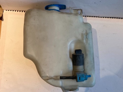 VW Golf 3 / gebr. Wischwasserbehälter + Pumpe 1H0955453 #983