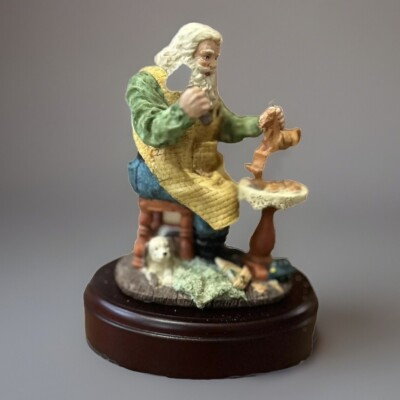 #ad #ad 1995 Pacific Rim Santa Workshop Music Box With Box Item #50003 $24.95