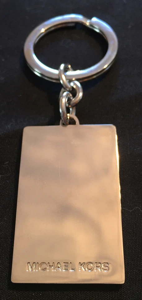 Llavero Michael Kors Esmalte Verde Tono Plata Metal Nuevo Raro Auténtico Foto 4 de 4