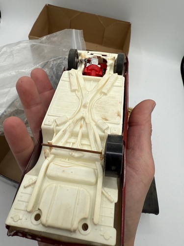 Modellino kit ricambi/spazzatura vintage - AMT '64 Chevrolet Impala - Foto 10 di 10