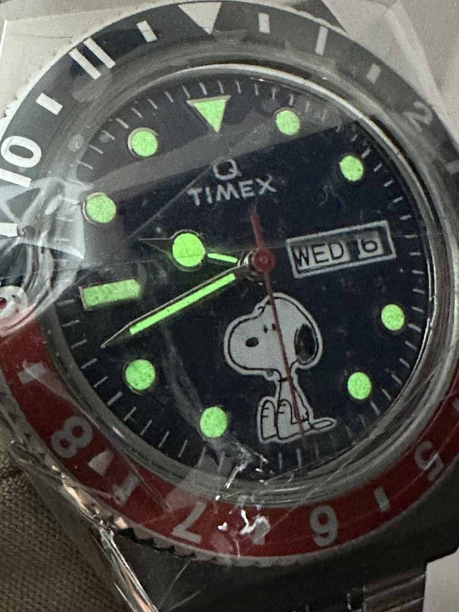 Authentic New Q TIMEX x Limited SNOOPYDay-Date Japanese Mvnt