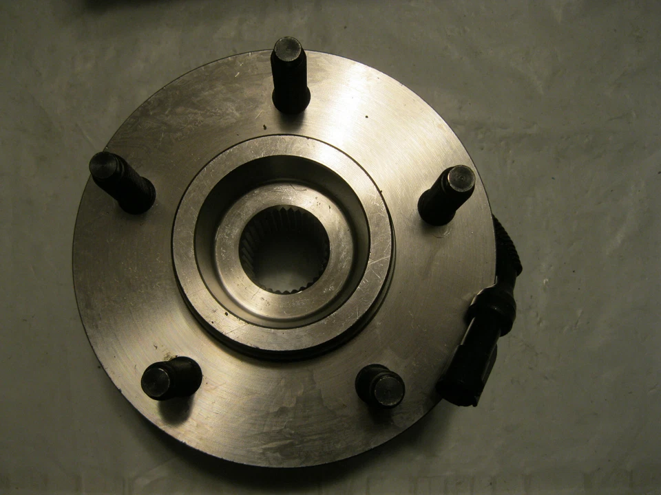 Axle Hub Assembly-Wheel Bearing And Hub Assembly Front Parts Master PM515031 Foto 2 de 4