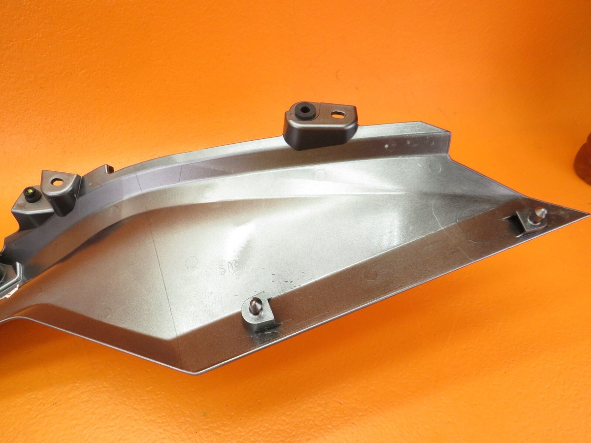 2018 - 2022 Kawasaki Ninja 400 Ex400 Oem Right Lower Fairing Cowl