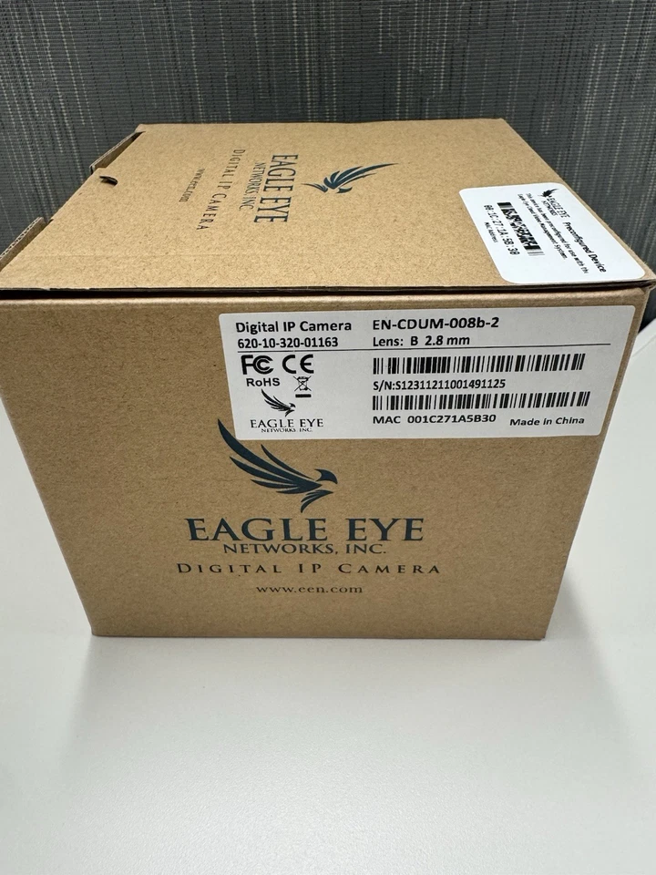 Mini cámara domo digital IP Eagle Eye Networks EN-CDUM-008B 2,8 mm, 4 MP, blanca Foto 2 de 2