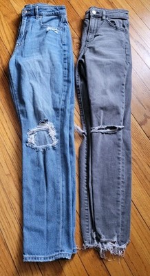 Bundle Of 2 American Eagle Jeans Size 2 Grey Skinny And Denim Blue Girls