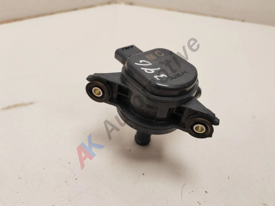 Toyota Yaris MK3 12-19 Hybrid Auxiliary Electric Water Pump G9040-52020 - Image 3 of 4