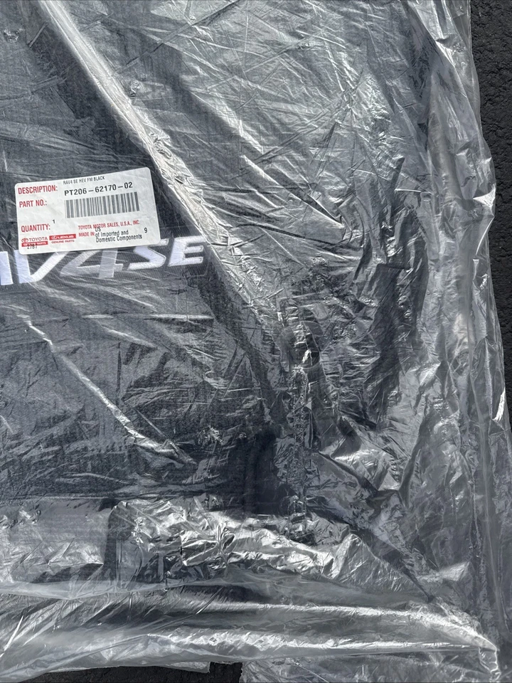 Alfombrillas negras Toyota RAV4 SE HEV 2017-2018 OEM PT206-62170-02 nuevas Foto 3 de 4