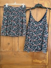Women  s Cabi Multicolor Floral Top Skirt Set Size M Straps Feels Like Silk