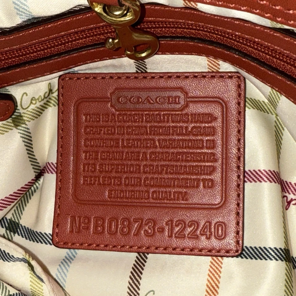 Authentic Coach hobo bag tote leather Orangey 12240  Perfect for Spring Summer - Image 2 of 4