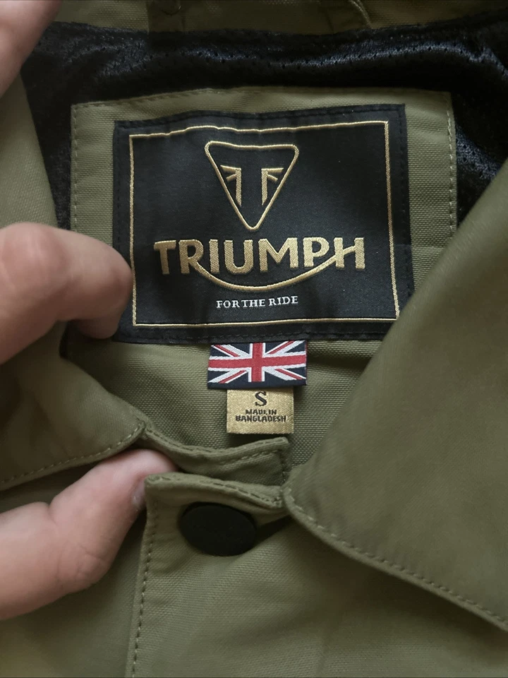 Chaqueta Triumph Motorcycle Carter Coach Caqui MTES24007 (NUNCA USADA CON ETIQUETAS) Foto 3 de 4