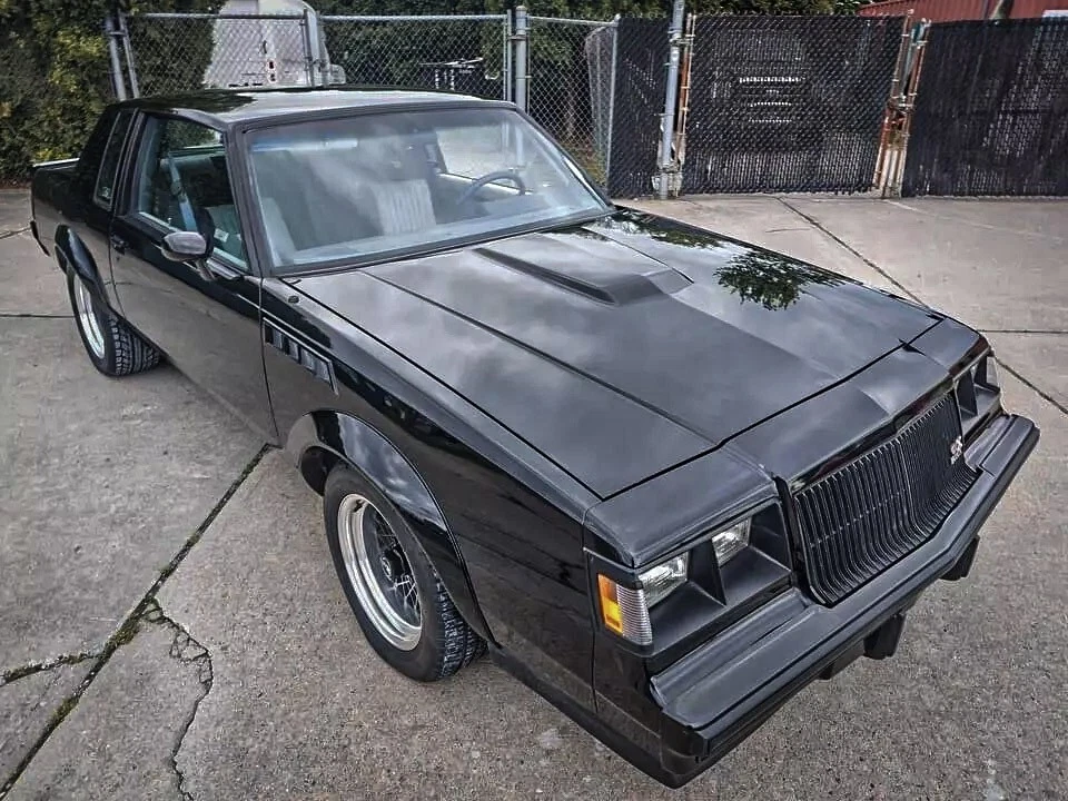 Click photo thumbnail to view