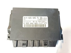 K19-32* Mercedes Benz W211 PDC Parktronik Einparkhilfe Steuergerät A0255457132