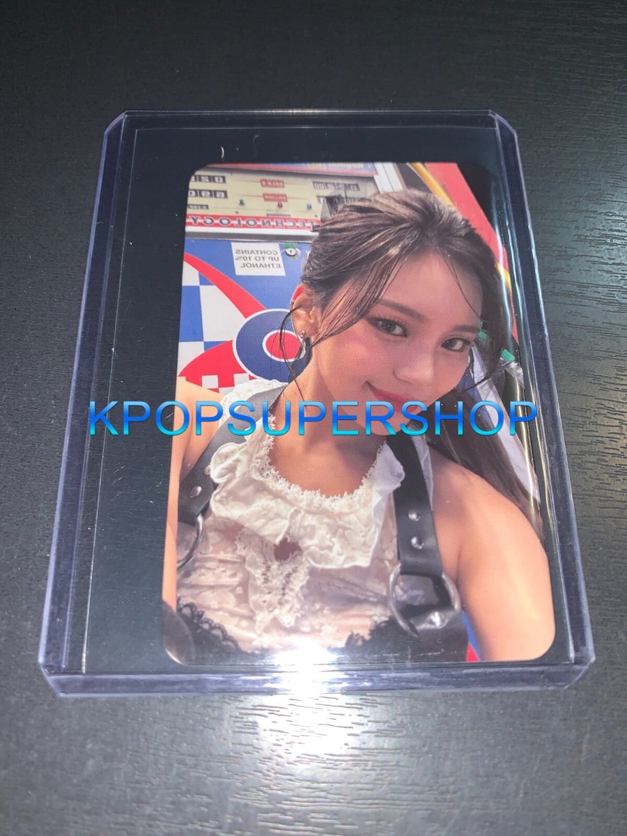 VIVIZ VERSUS DailyDuck Preorder Benefit Official Photocard Limited