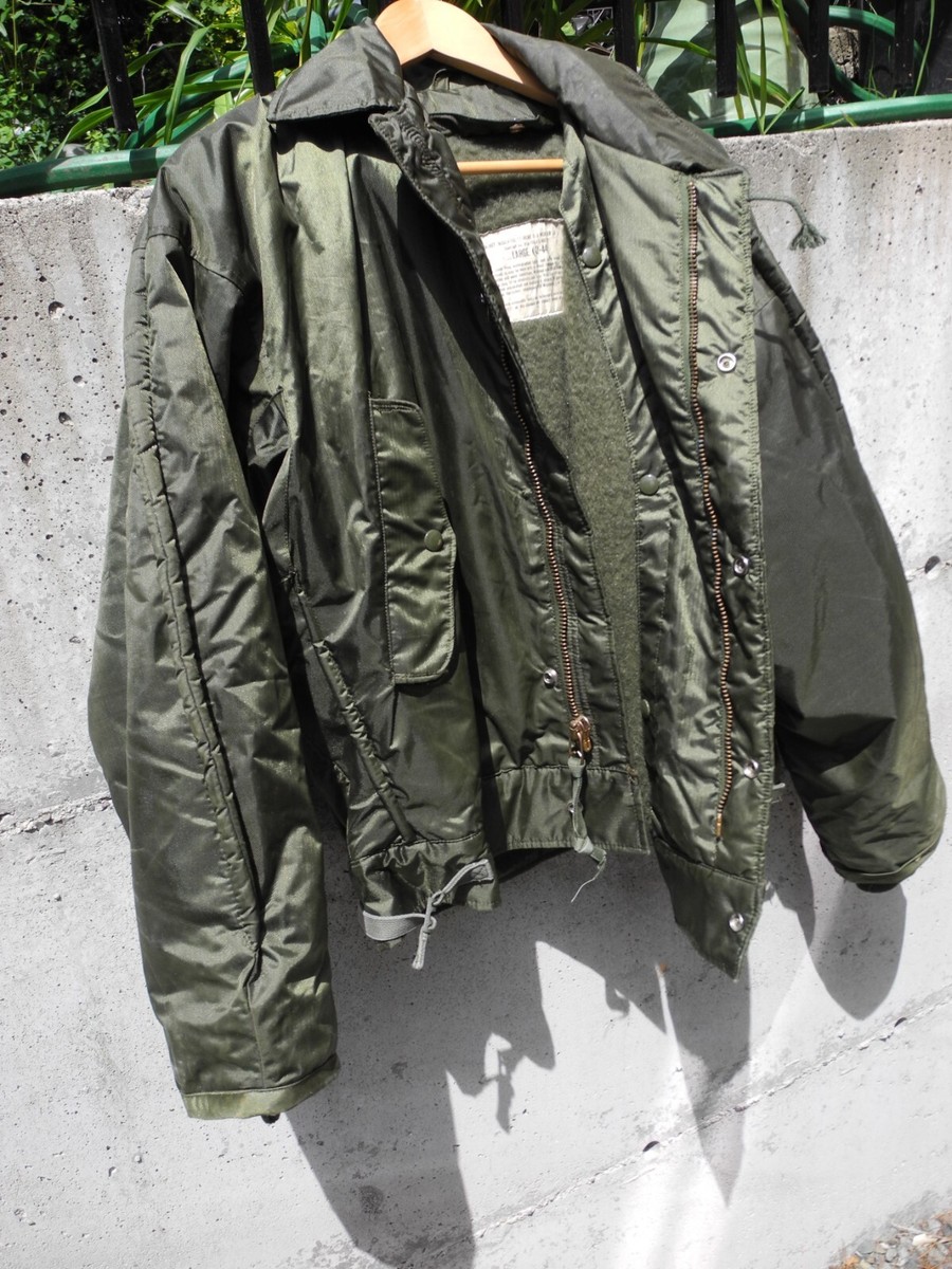 LOT(C),US NAVY, Extreme Cold Weather Impermeable Deck Jacket,Sz,LG42-44TYTPE A-1 LOT(C),US NAVY, Extreme Cold Weather Impermeable Deck Jacket,Sz,LG42-44TYTPE A-1