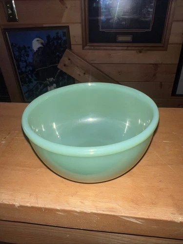 Vintage Fire King Oven Ware Jadeite 6” X3 5/8” Mixing Bowl Beaded Edge Rim green