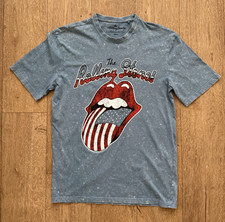 Rolling Stones T-Shirt  ~~  UK Size Small  ~~  Brand new