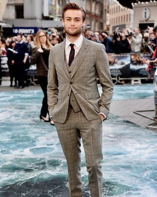 DOUGLAS BOOTH 8x10 PHOTO WM