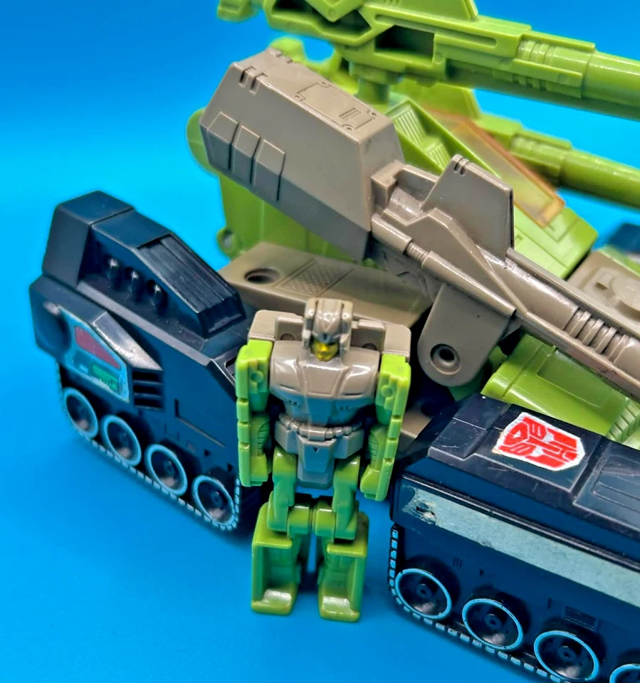 Hardhead 100% Complete W/Box 1987 G1 Transformers Hasbro Vintage MIB - Image 3 of 4