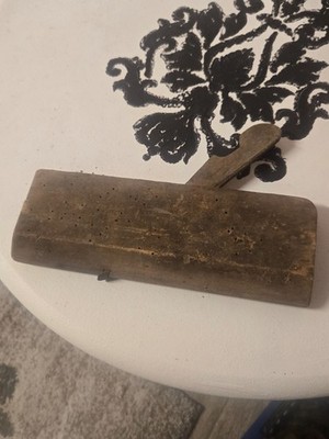 Antique Hand Wood Planer 9'' x 3''