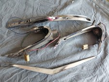 1960 Cadillac Lh Top Fender Gun Site Molding Taillight Bezel Set Hood V Lot 1960 Cadillac Lh Top Fender Gun Site Molding Taillight Bezel Set Hood V Lot