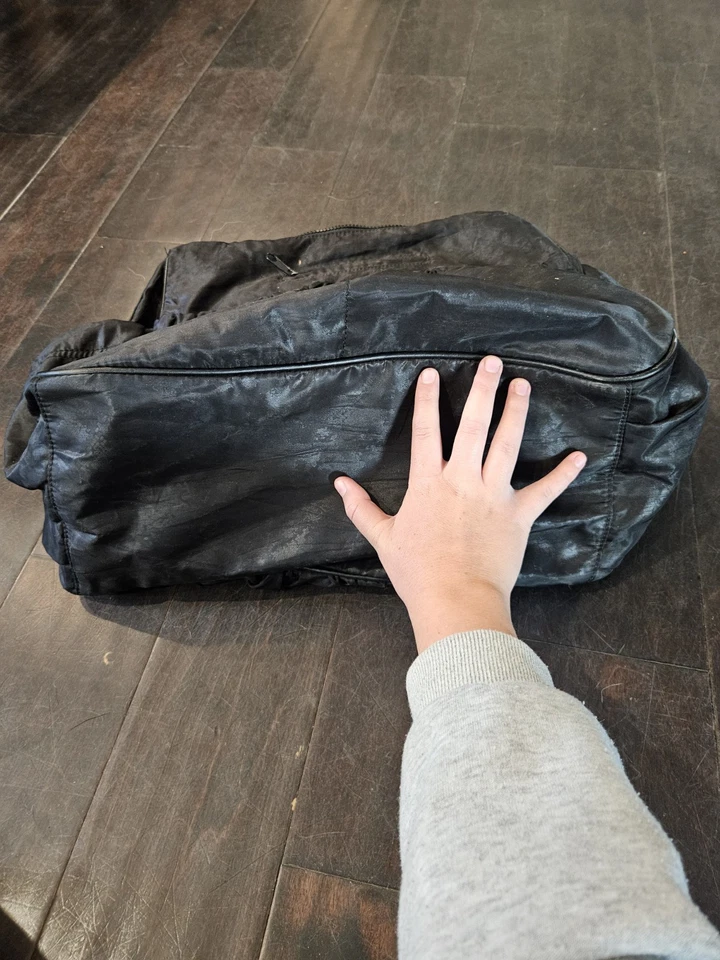 Bolsa tote grande preta Rare Earth  - Imagem 3 de 4