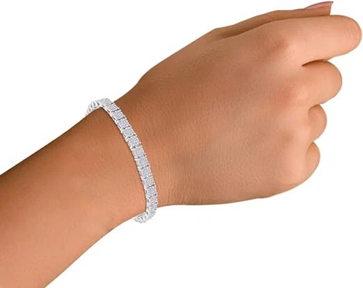 Brazalete de tenis de diamantes naturales de corte redondo de 1/4 quilate de longitud - plata de ley de 7,25" Foto 3 de 4
