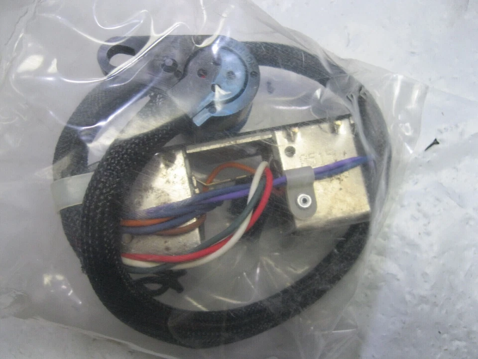 Automatic Transmission Control Solenoid Pioneer 771012 Foto 3 de 4