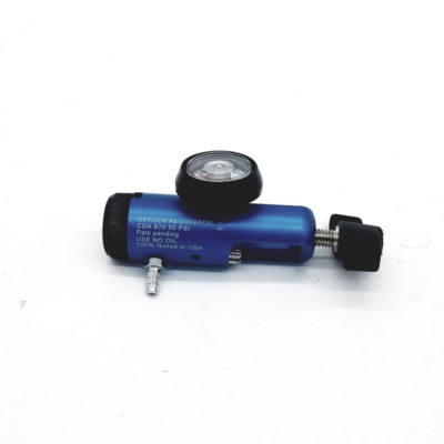 Chad Therapeutics CGA 870 Oxygen Regulator Regulator Gauge & Clamp O2 3000 PSI