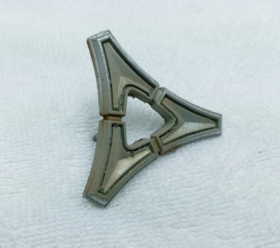 MOPAR DODGE 65 67 CORONET 70 71 CHALLENGER STANDARD SHAKER HOOD EMBLEM 2449932