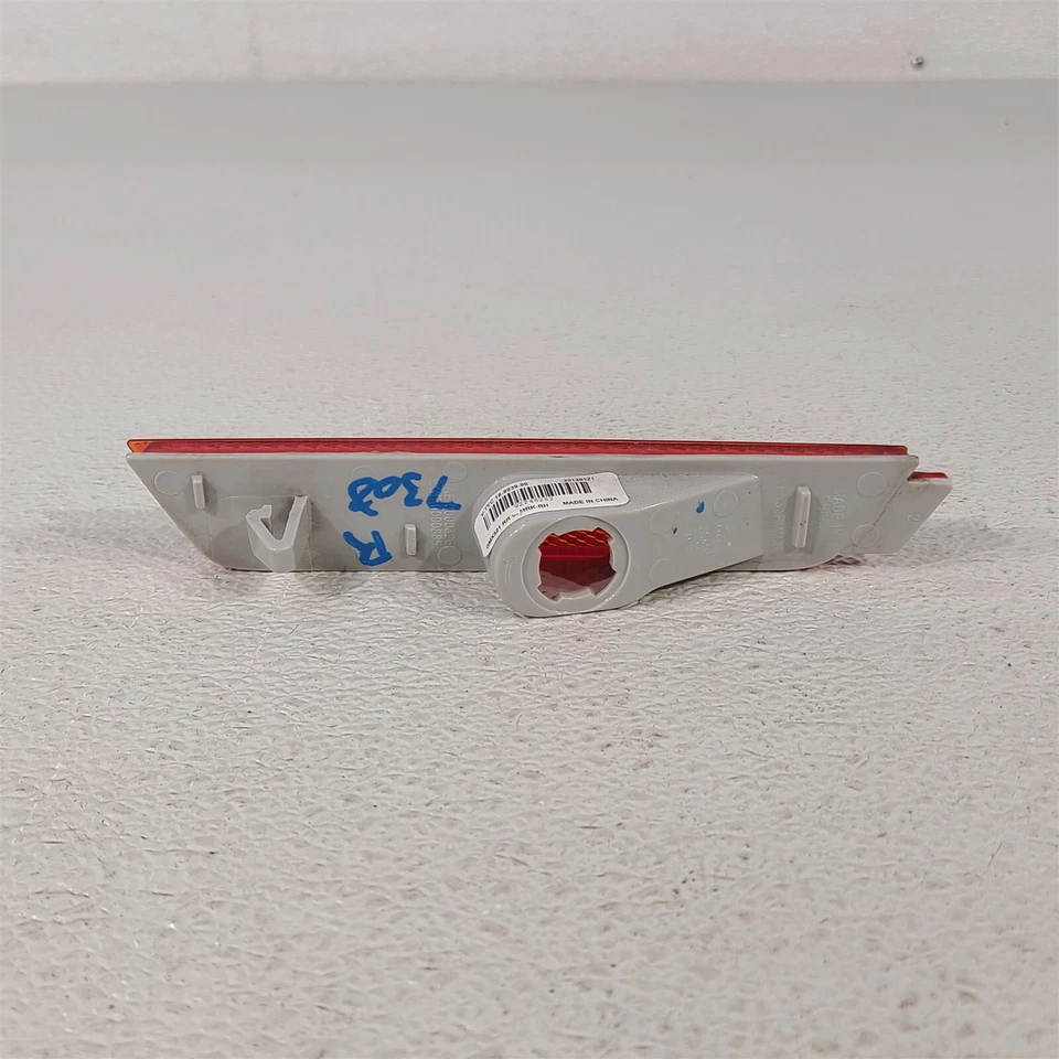 14-15 Camaro SS Passenger Rear Marker Light RH Aa7308 - Image 4 of 4