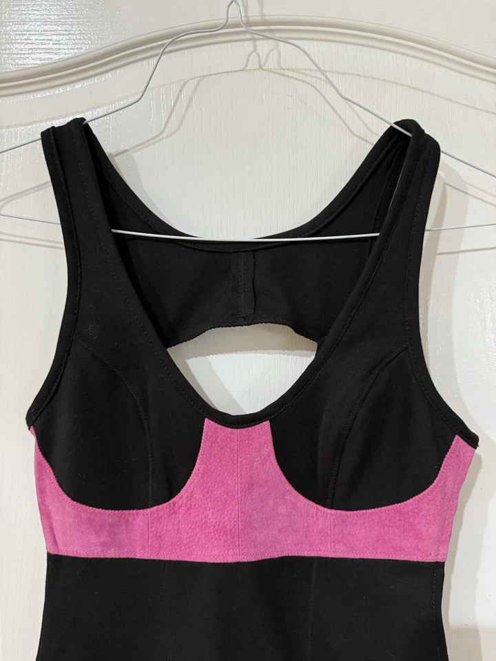 VESTIDO BODYCON DE GAMUZA ROSA NEGRO "TARANTINO" UNA CUCHARADITA $260 XS US TALLA 2 (A289) Foto 3 de 4