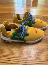 nike presto react university gold