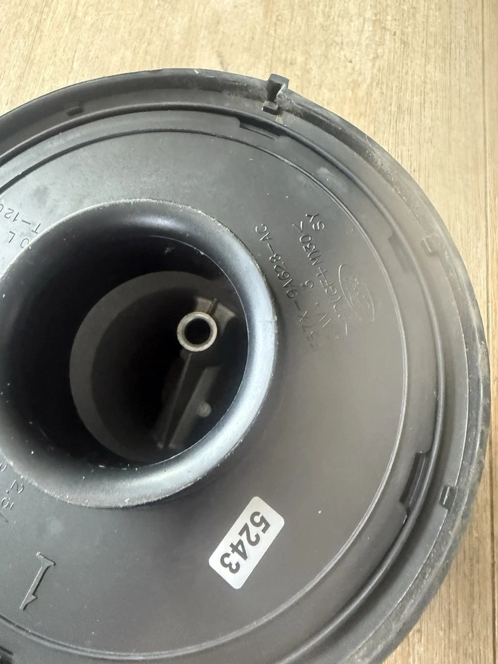 1995-2002 Ford Escort / Ranger 2.3L AIR Mass Air FILTER BOX HOUSING - Image 4 of 4