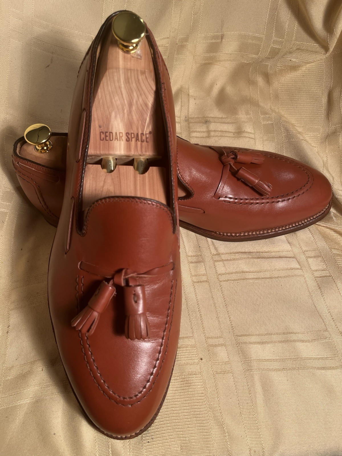 Alden 00021 Burnished Tan Calfskin Tassel Loafer