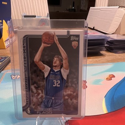 Topps 2025-26 Base Set Rookie Cooper Flagg #201 Dallas Mavericks