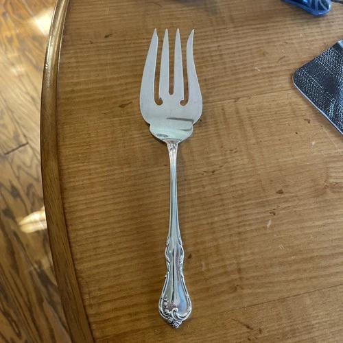 REED & BARTON STERLING SILVER ROSE CASCADE LARGE SERVING FORK 8.5" 84.2 GRAMS