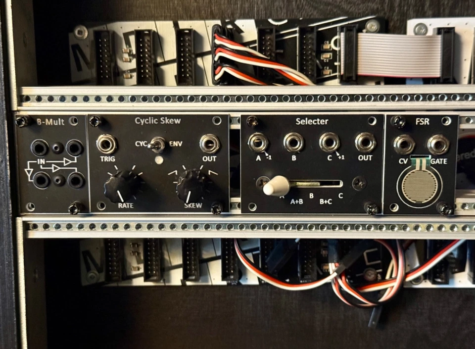 Pulp Logic - 8 Utility Module 1U - Eurorack