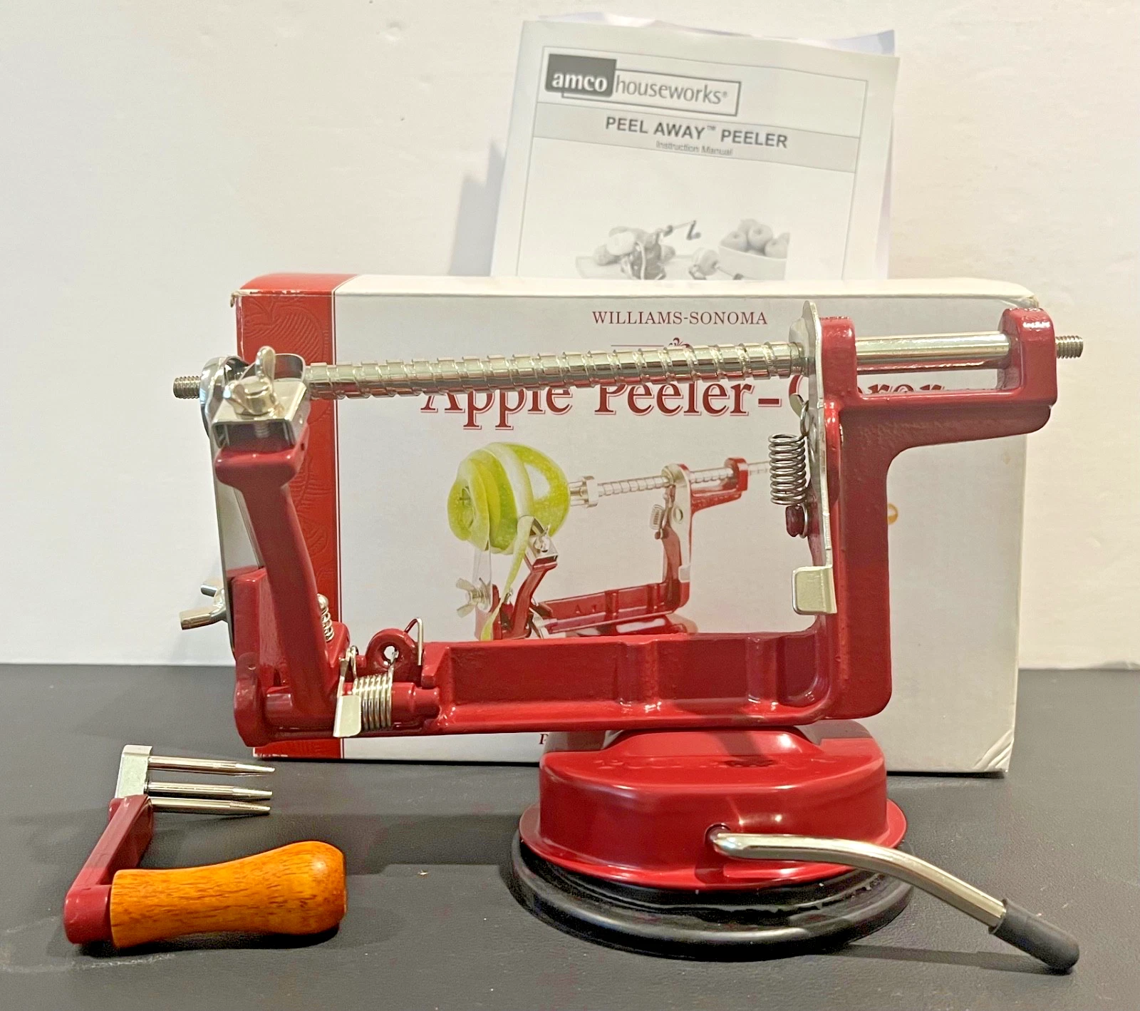 Williams-Sonoma Apple Peeler-Corer w/ Suction Cup Base
Opens in a new window or tab