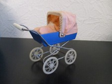 DDR Spielzeug Sch&ouml;ner Puppenwagen mit Puppenkind 60iger Jahre