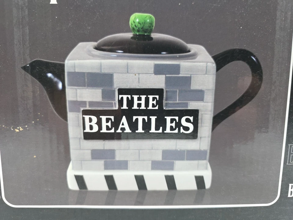 The Beatles-Abbey Road-Sculpted Ceramic Teapot 48 Oz NEW - Image 2 of 4