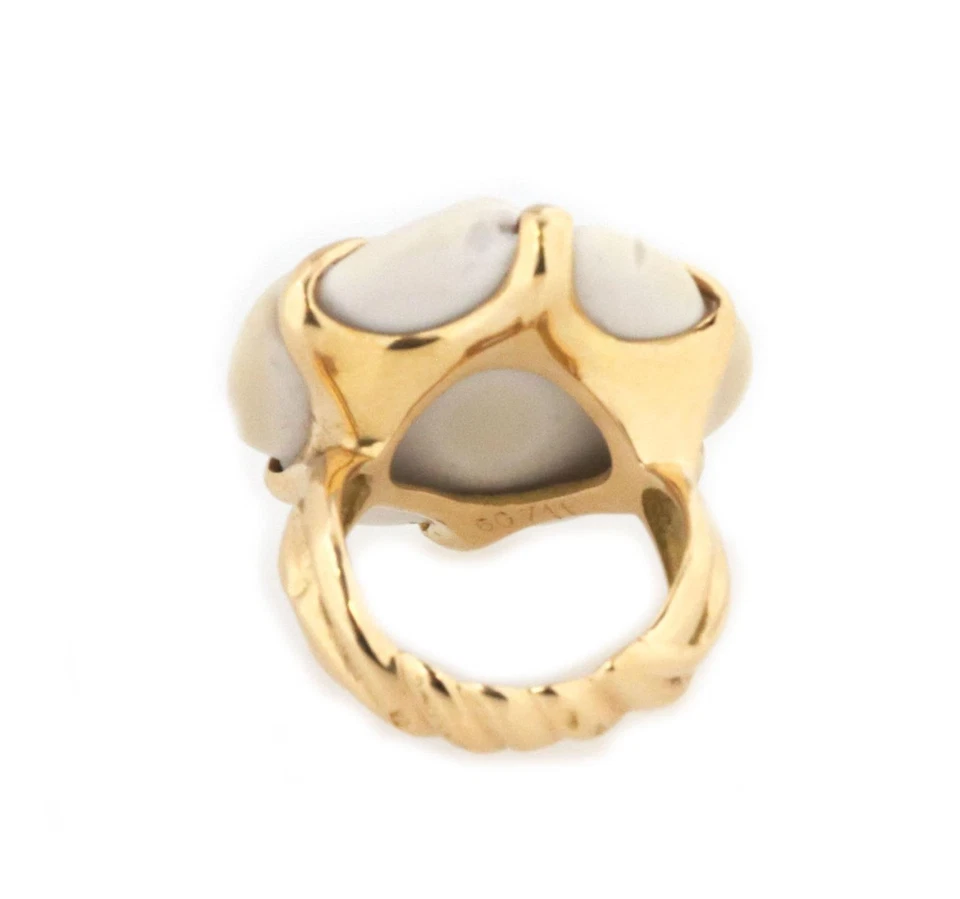 Chanel Camellia Carved White Agate Flower 18k Yellow Gold Ring Size 4.75 - Image 4 of 4
