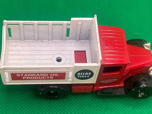 Lledo Standard Oil & Zerolene DiCast Trucks - Picture 11 of 15
